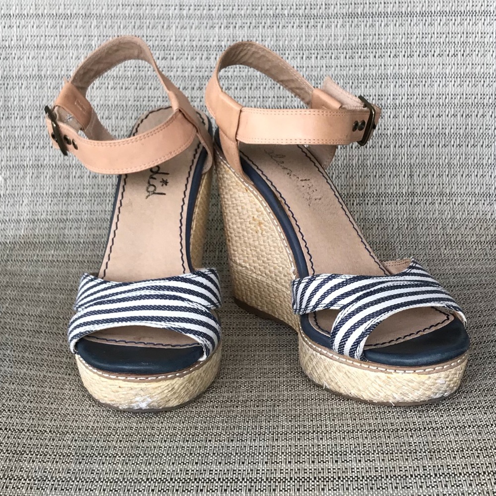 Splendid Kutie Sandal Wedges Nautical Navy White Size 10